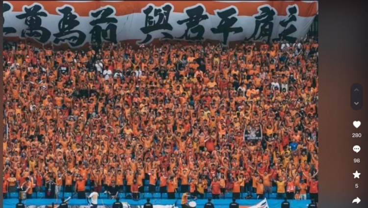 出场2次!33岁张卫社媒发文疑似告别青岛海牛