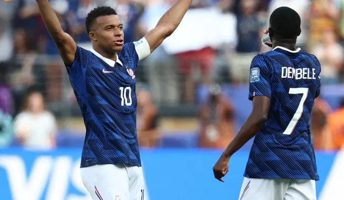 法国3-0瑞典:姆巴佩9场淘汰赛9球超越大罗,前场四人组轰10球 法国3-0瑞典:姆巴佩9场淘汰赛9球超越大罗,前场四人组轰10球