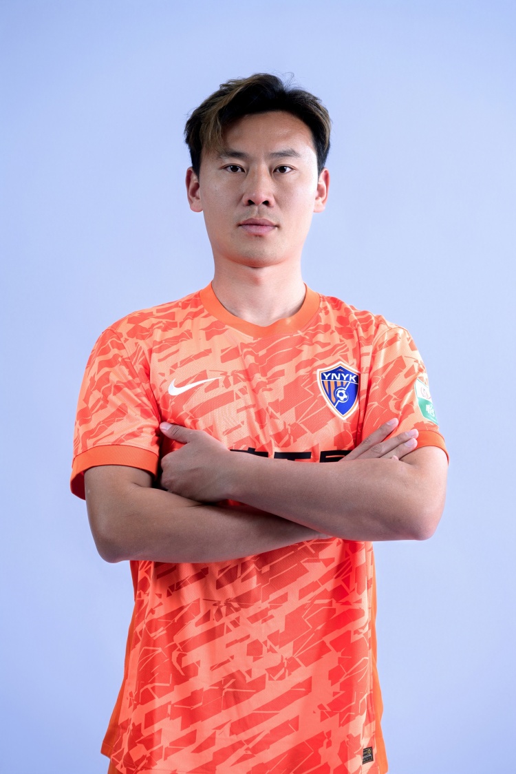 半赛季仅2次替补,李松益与云南玉昆解约自由身加盟申花