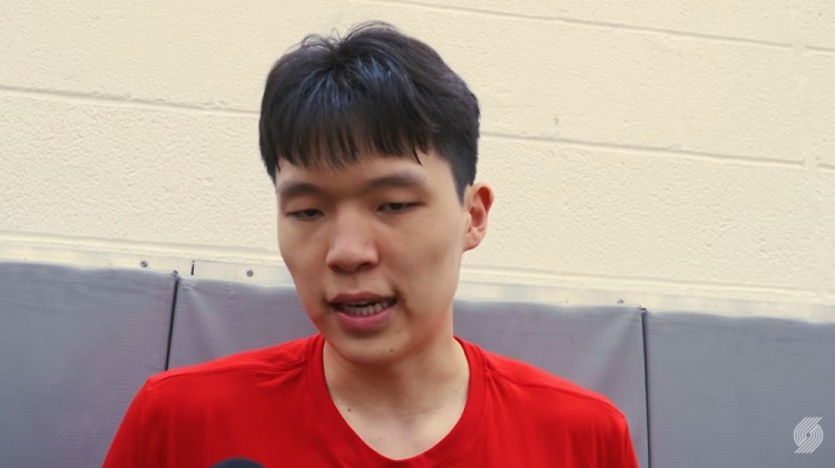 杨瀚森谈诺里执教:细节抓得极细 发挥球员特点 杨瀚森谈诺里执教:细节抓得极细 发挥球员特点