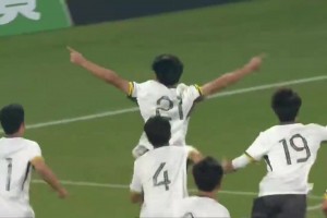 U16国足4-0十人巴林取开门红 帅惟浩双响万项传射 U16国足4-0十人巴林取开门红 帅惟浩双响万项传射