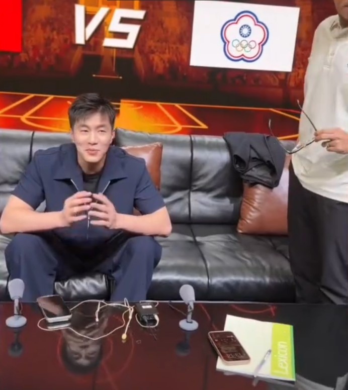 郭艾伦回应退役传闻:饭刚吃一半,还想打