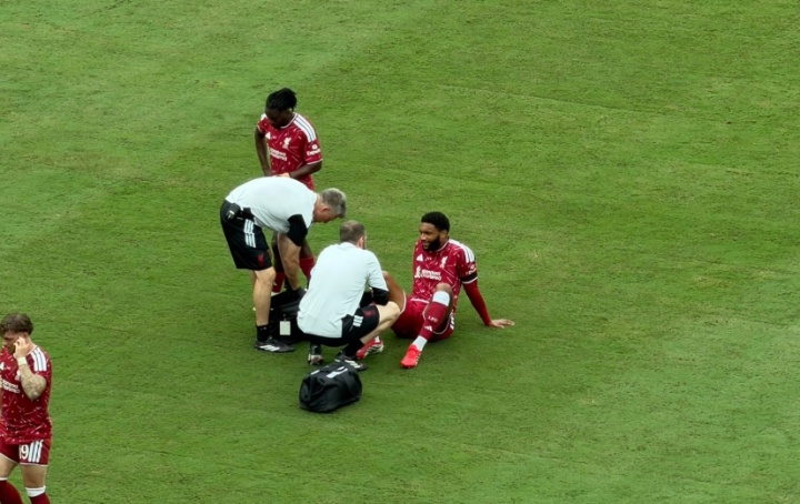 季前热身冷门多:拜仁1-2负德丙 米兰2-2绝平 尤文1-0险胜 维尼修斯续约僵局 季前热身冷门多:拜仁1-2负德丙 米兰2-2绝平 尤文1-0险胜 维尼修斯续约僵局