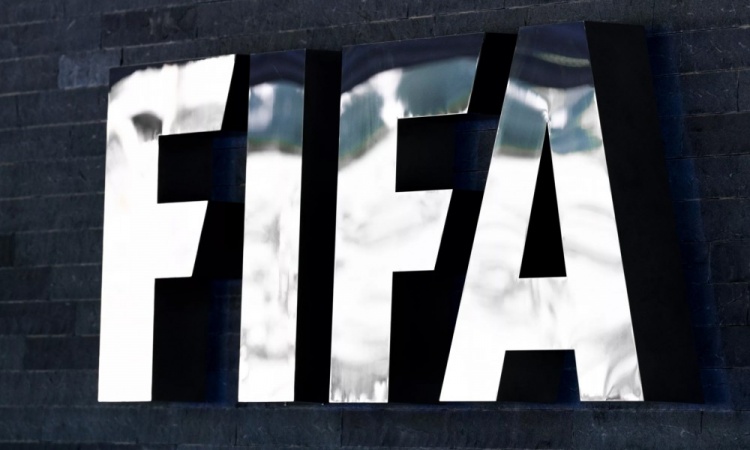 FIFA官方发布球员代表资格与转换足协规则的最新释义与指南